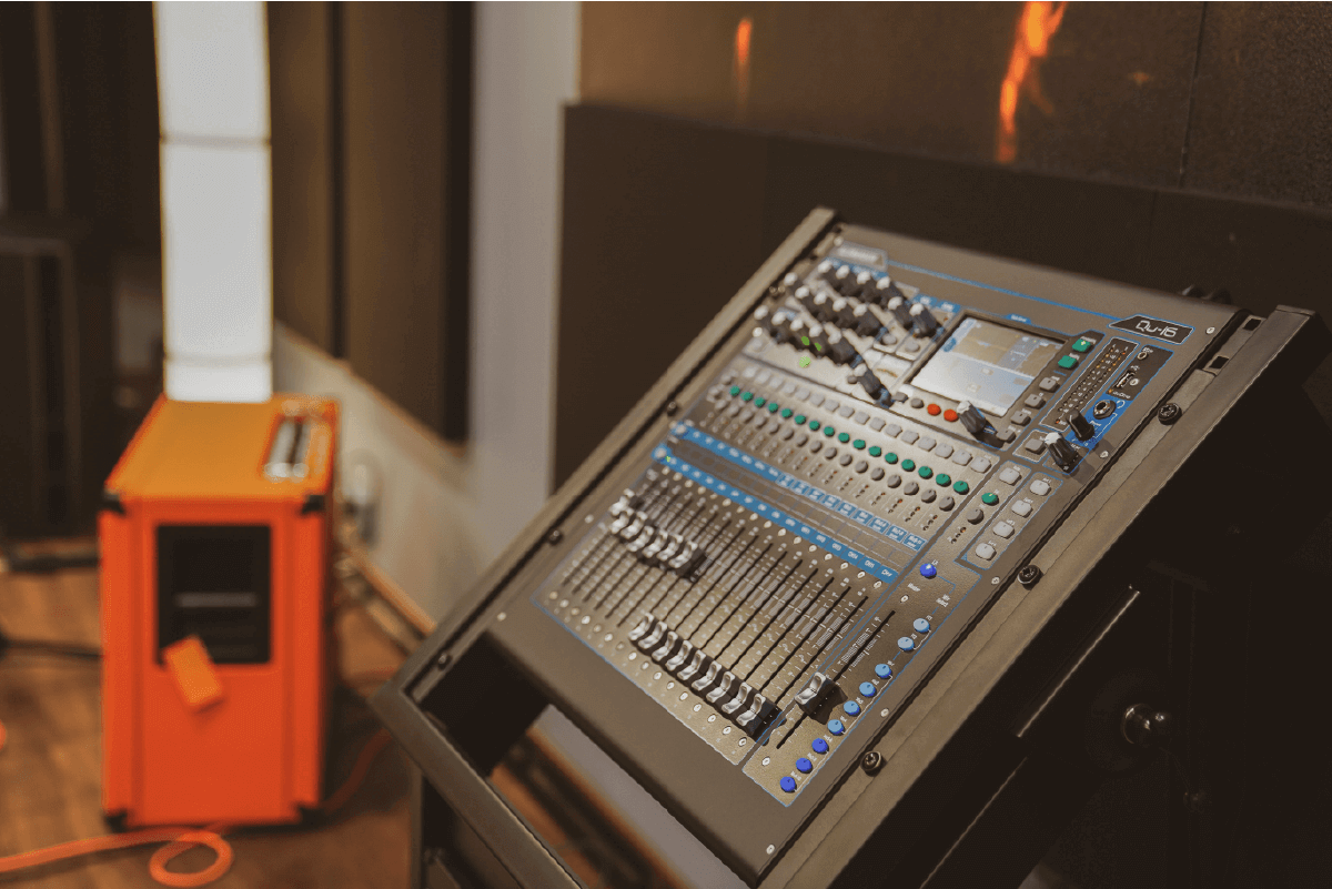 Studio1_Gallery_1200x800_1